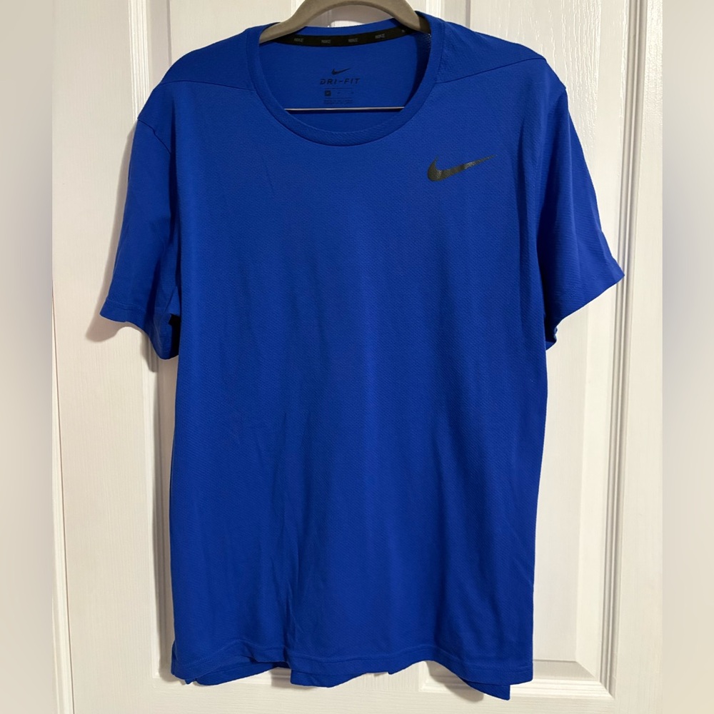 Nike Dri-Fit Blue and Black Nike Athletic Short Sleeve Tee